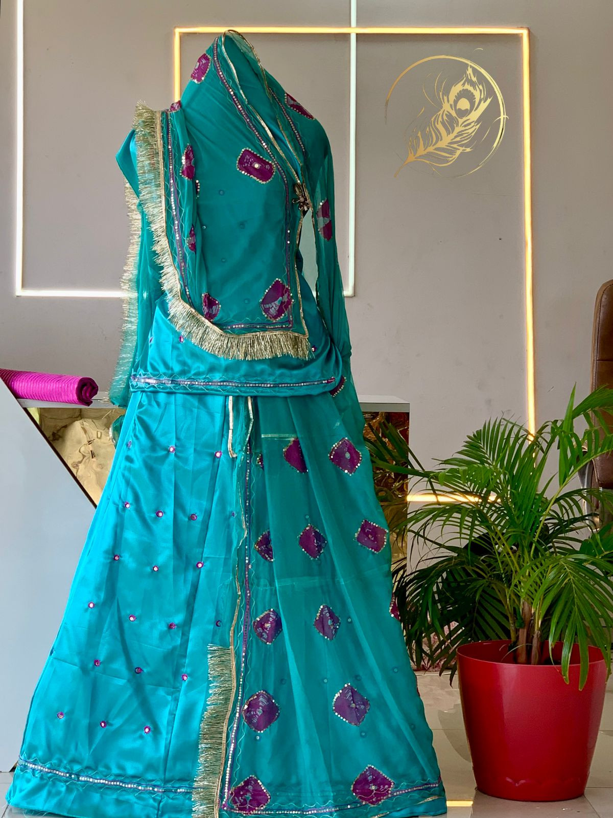 NIRALI POSHAK