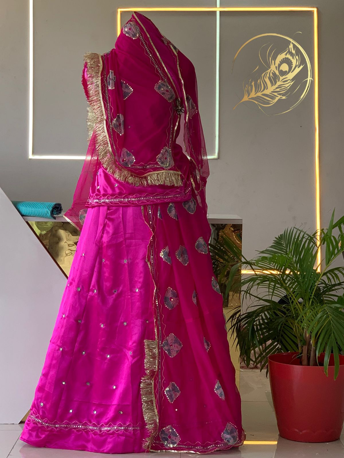 NIRALI POSHAK