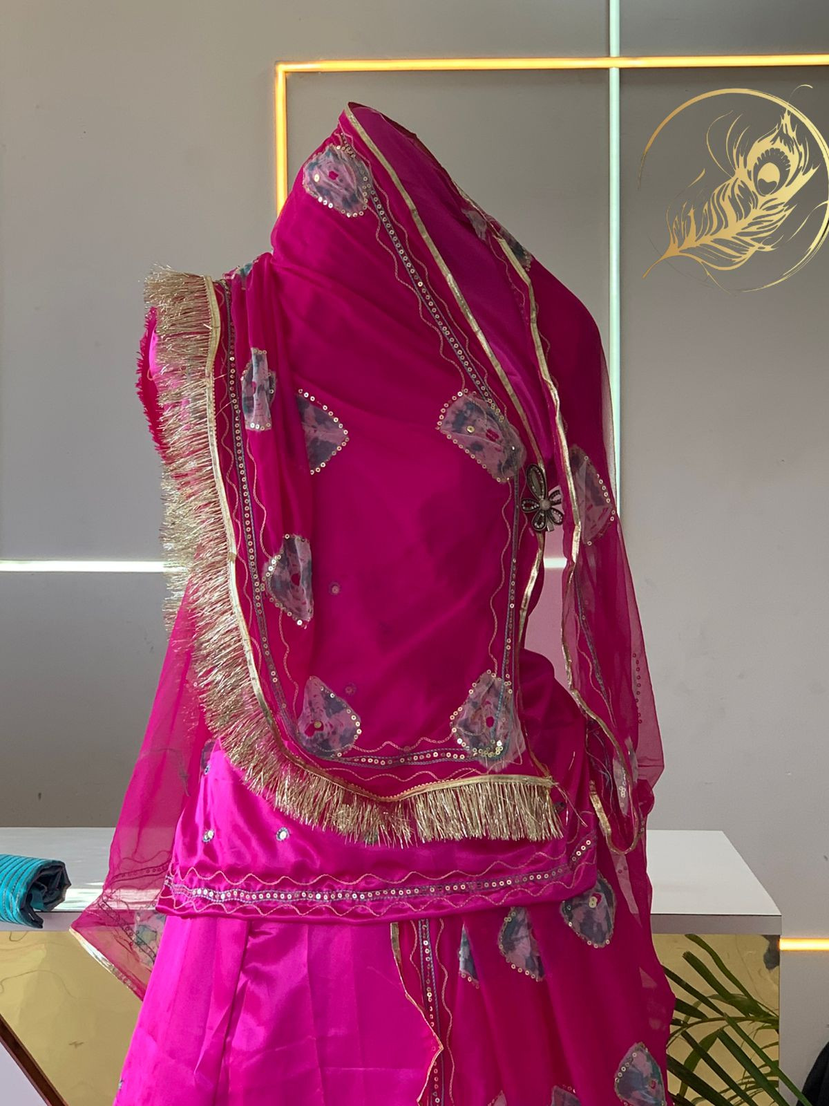 NIRALI POSHAK