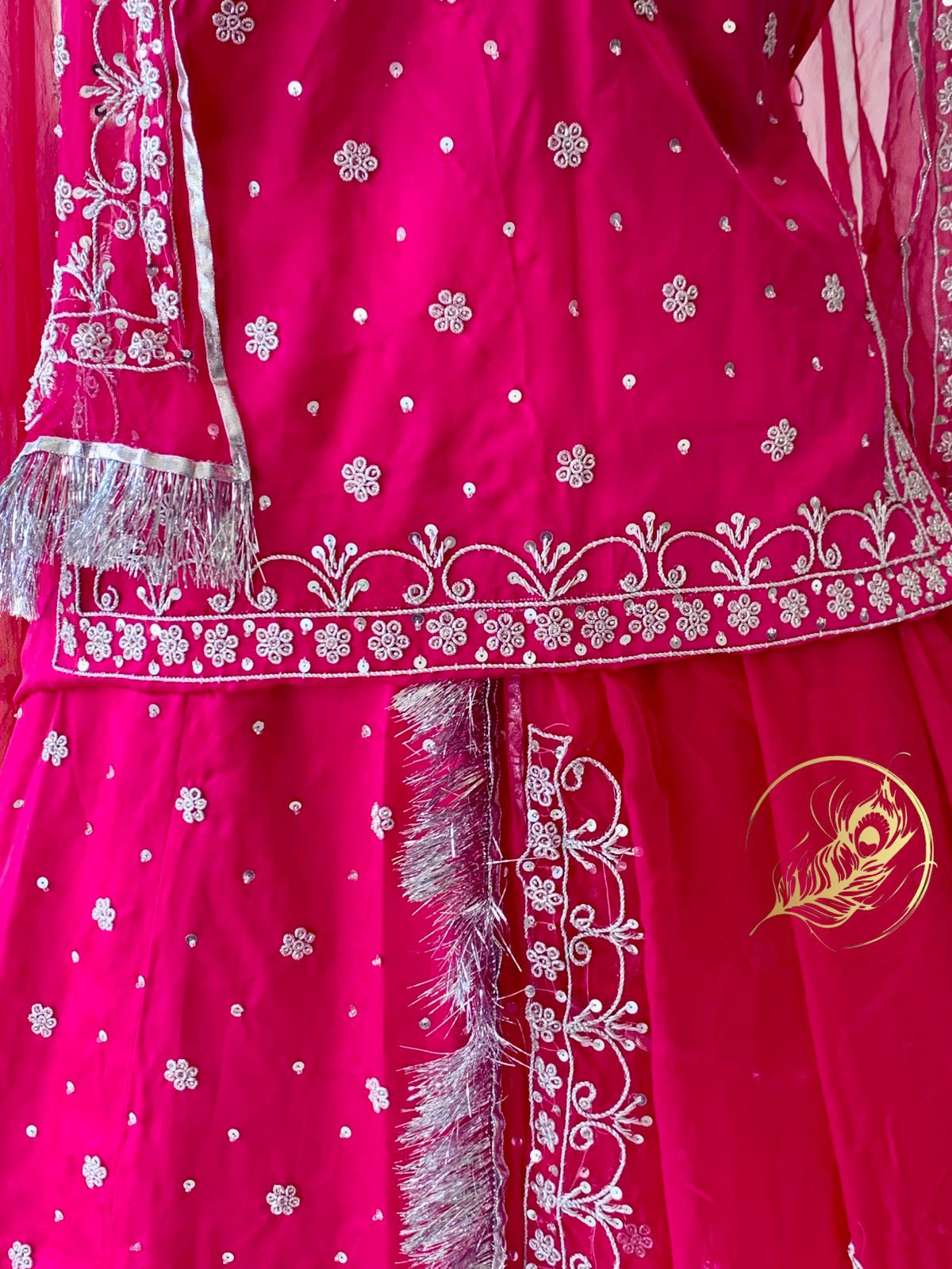 SARIKA POSHAK