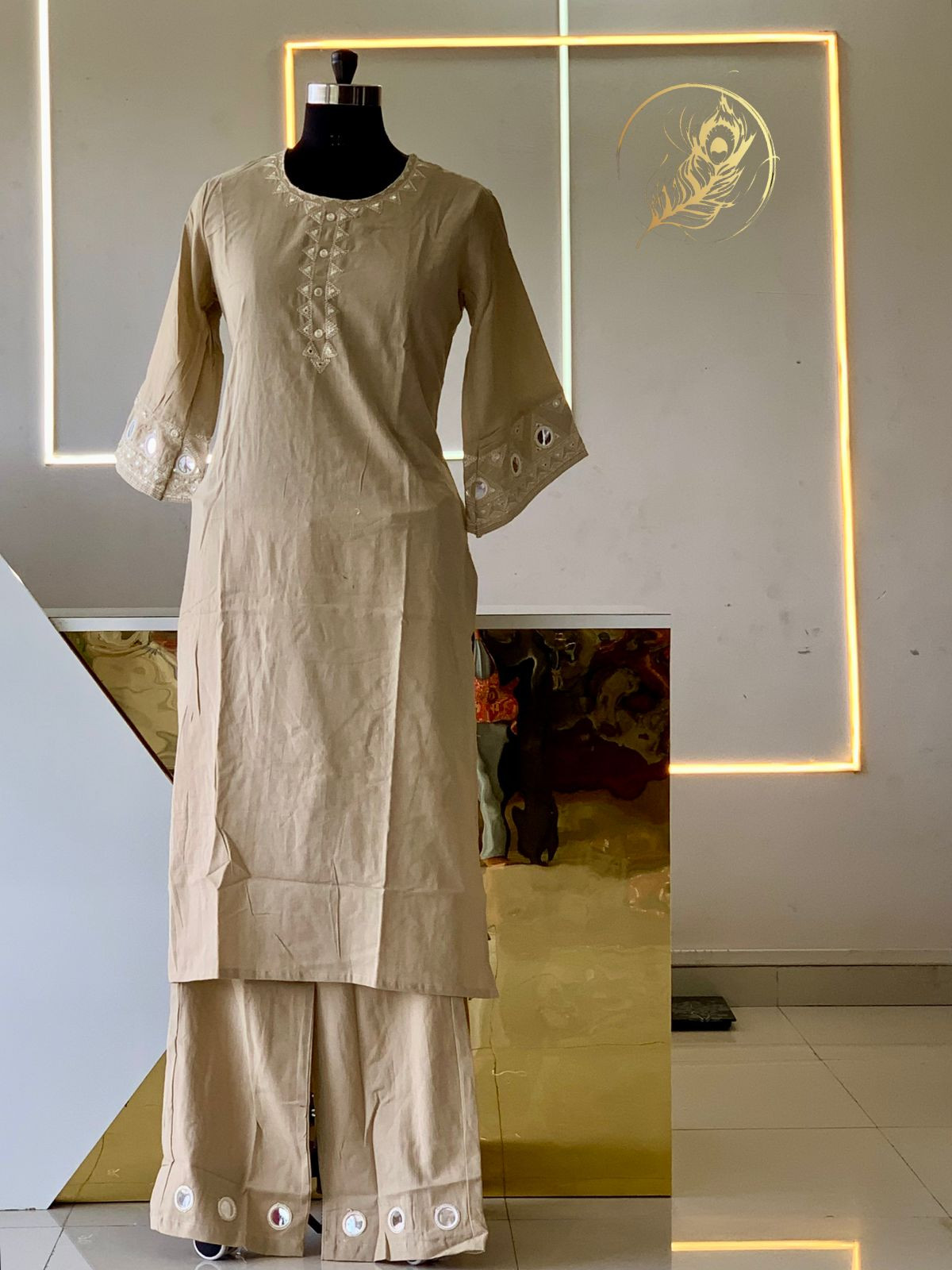 TWO PIECE SET