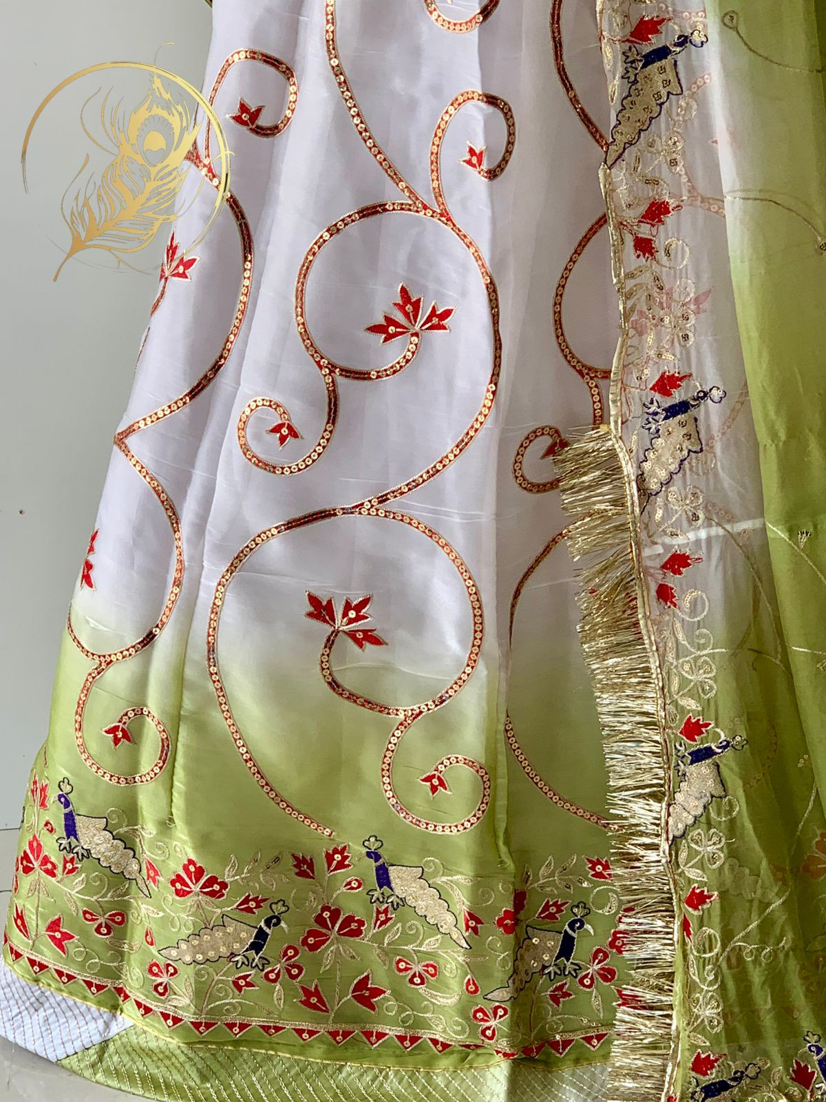 Gajban poshak