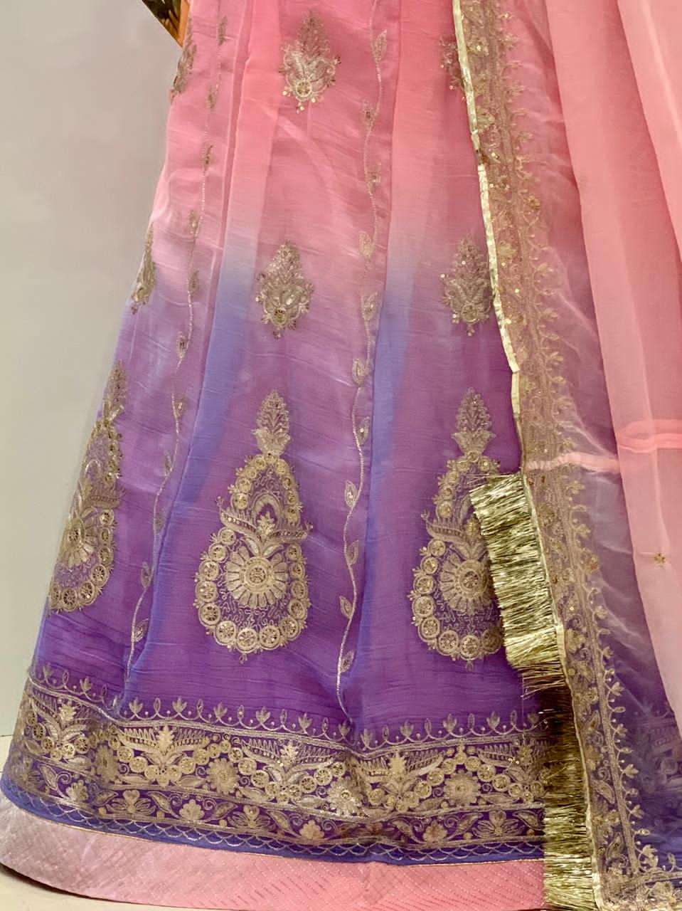 Rooprani poshak