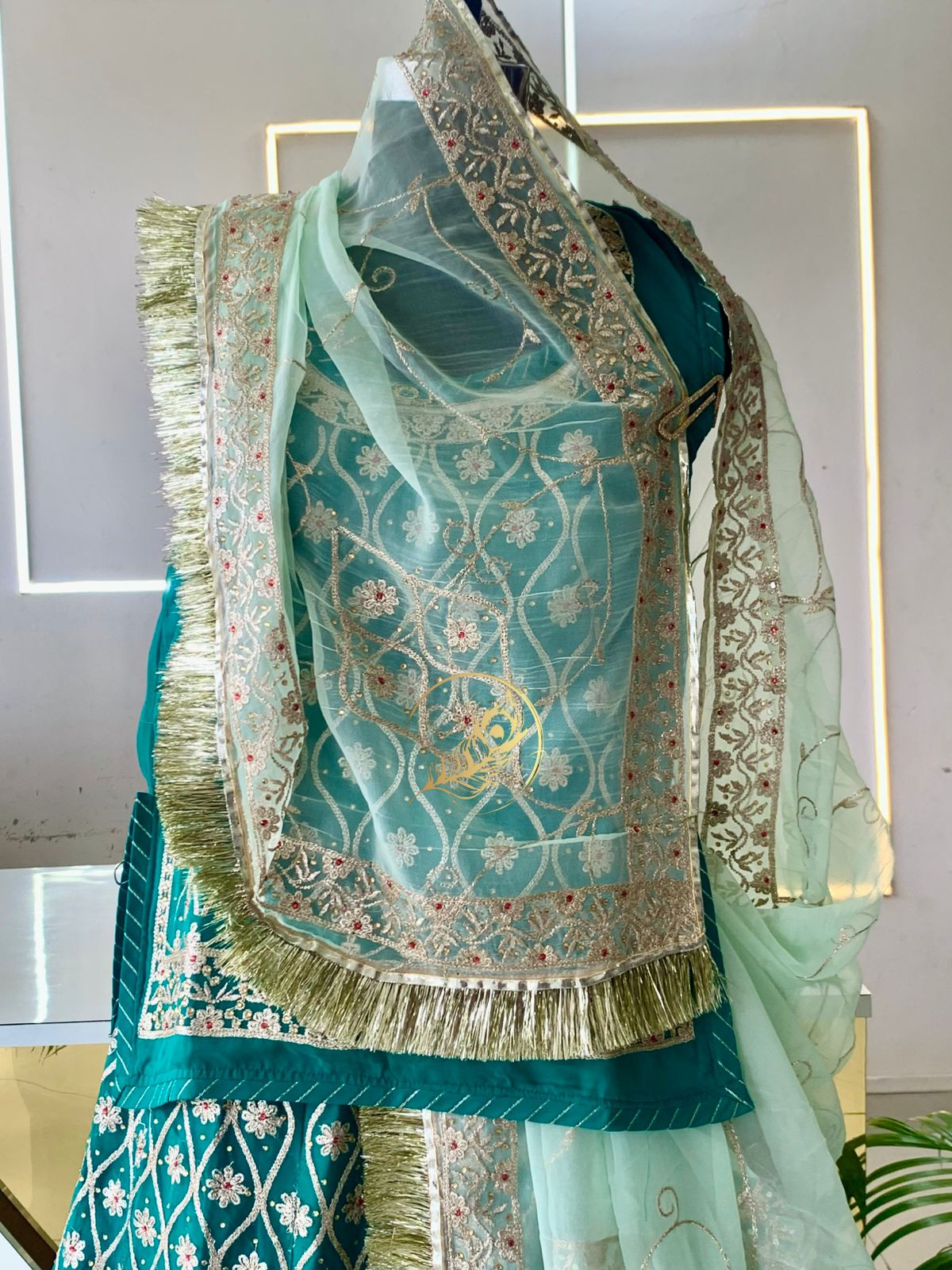 SANYA POSHAK