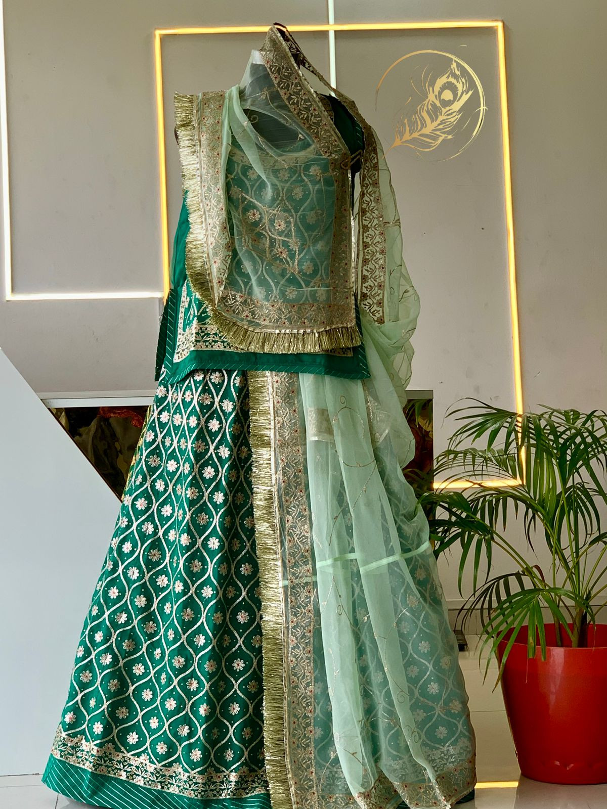 SANYA POSHAK