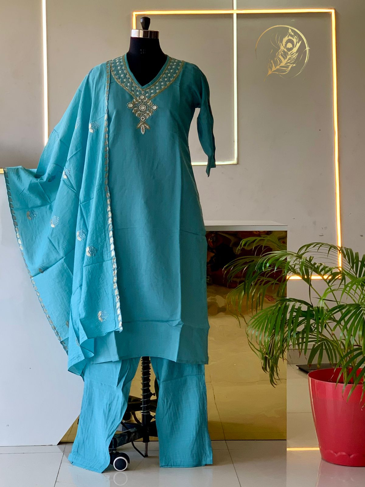 THREE PIECE SET