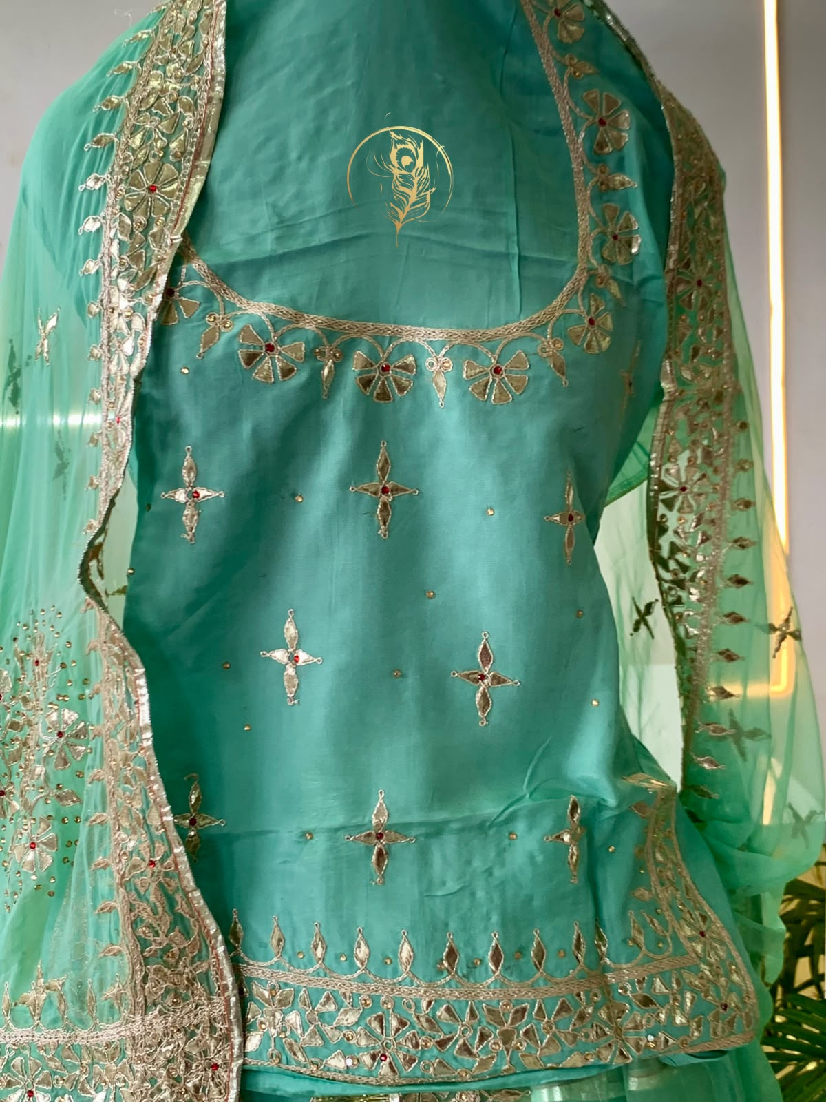 vaani poshak