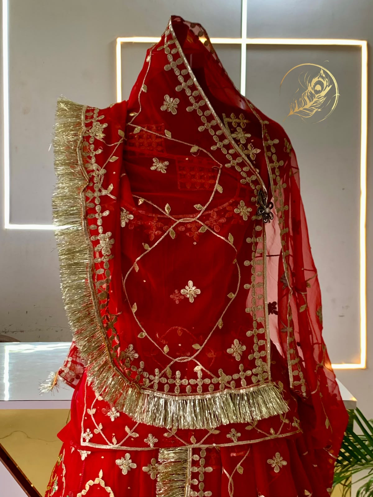 noor poshak