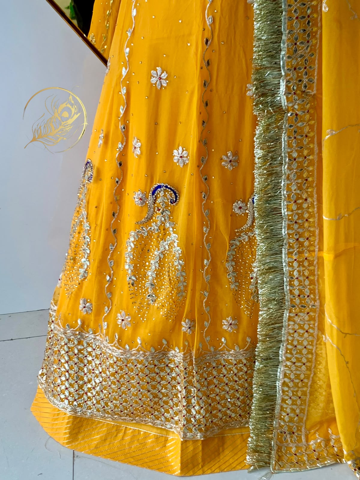 honey poshak