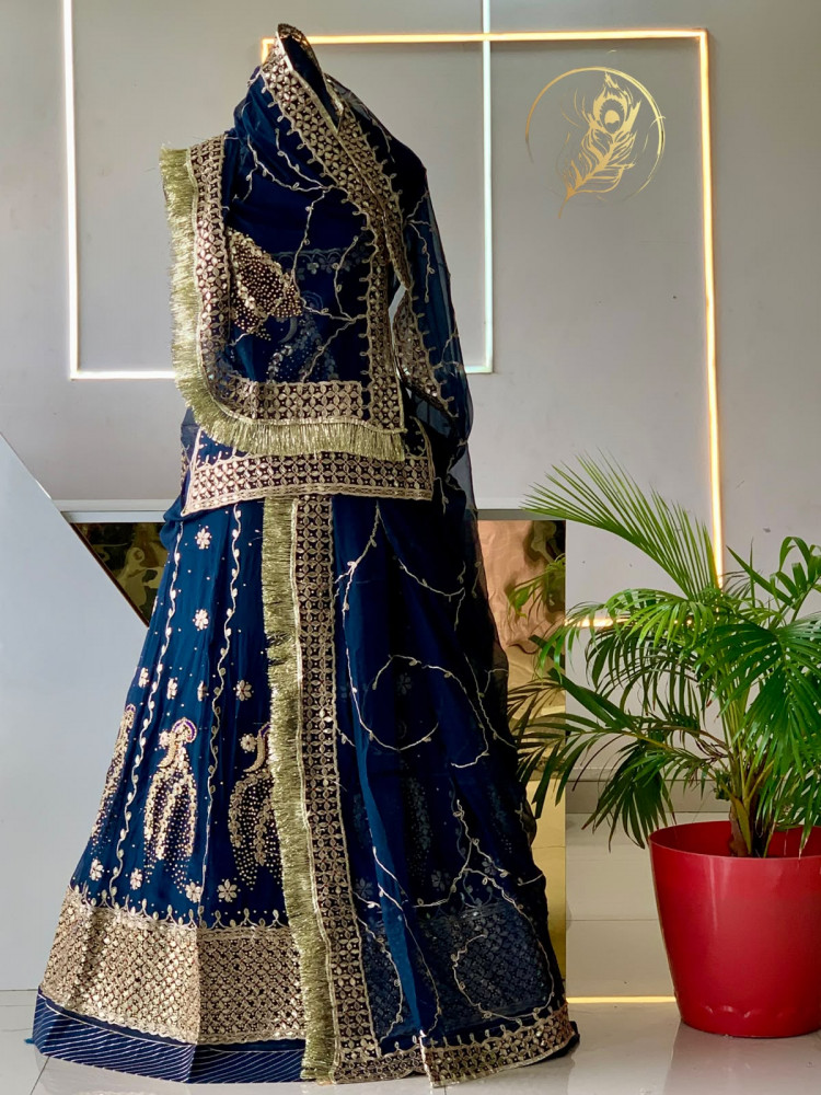 Image of honey poshak