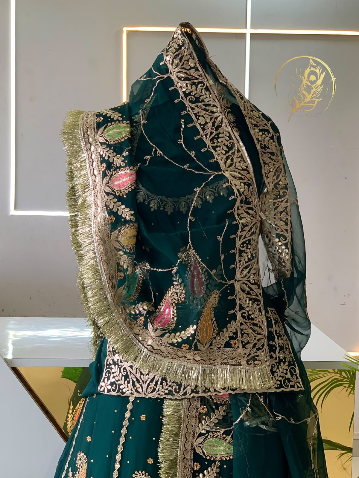 padma poshak
