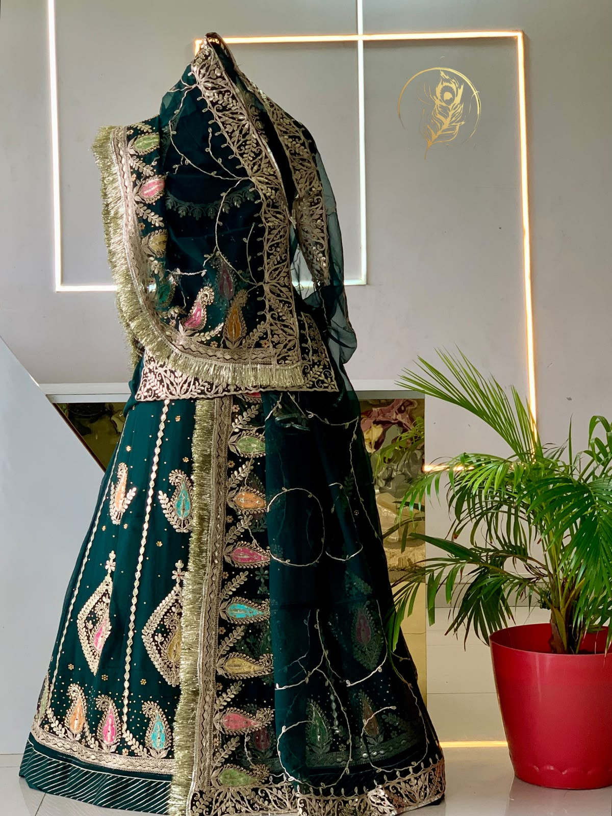 padma poshak