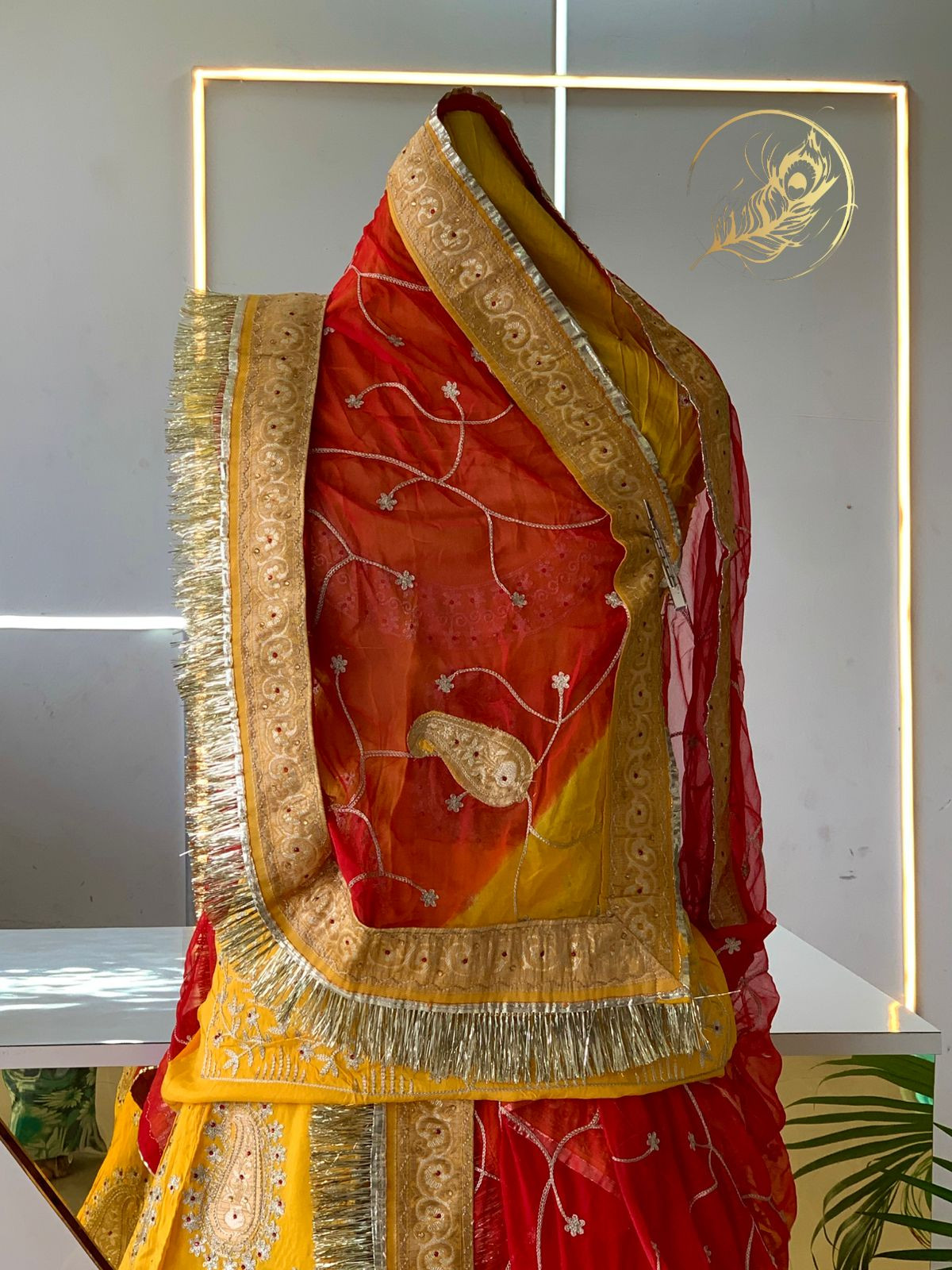 naina poshak
