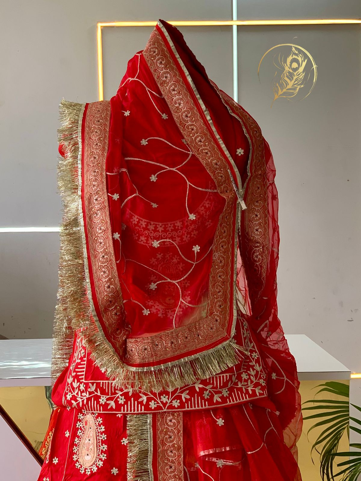 naina poshak