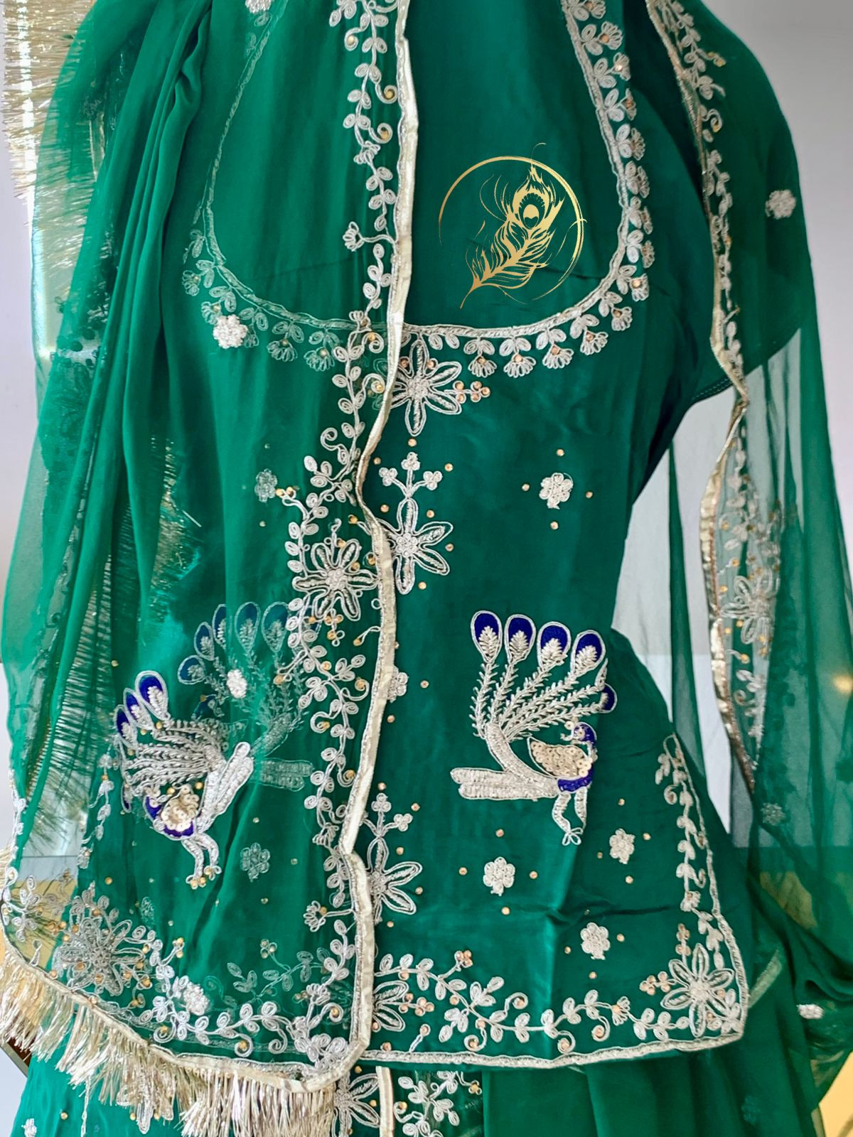 mayuri poshak