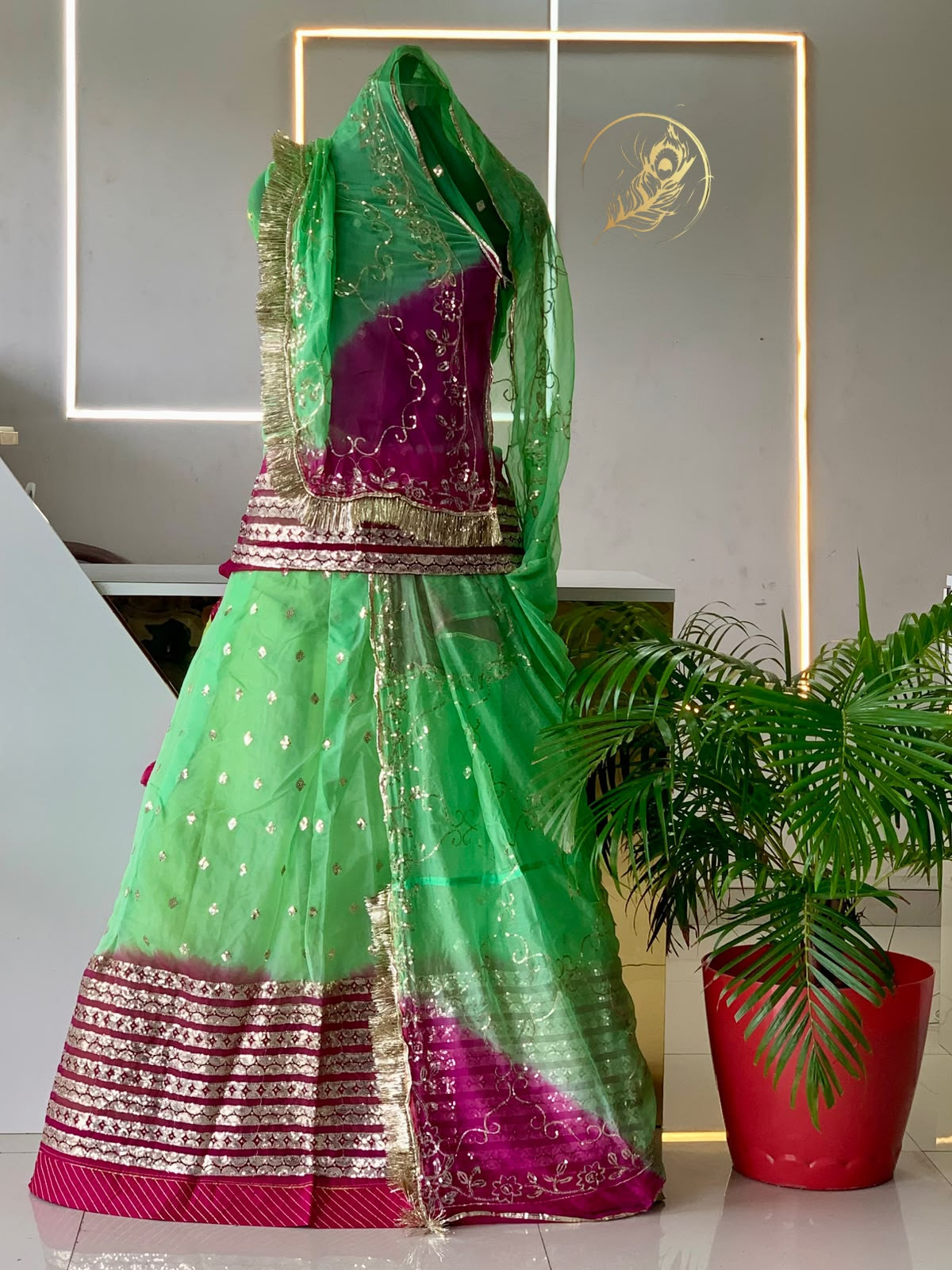 organzA POSHAK