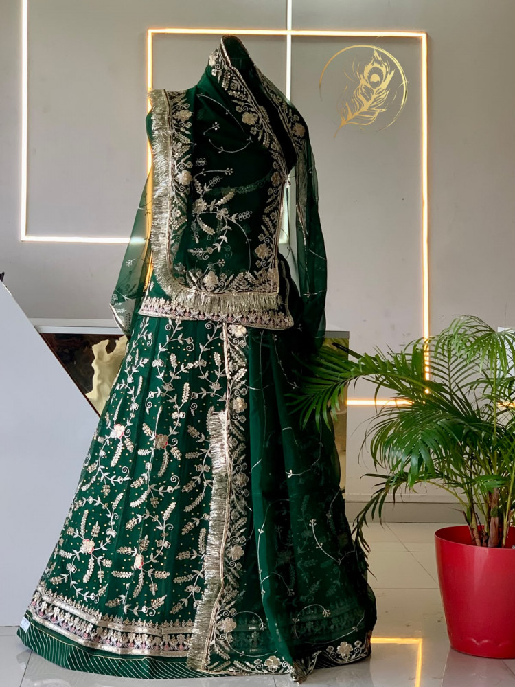 Image of sarika poshak