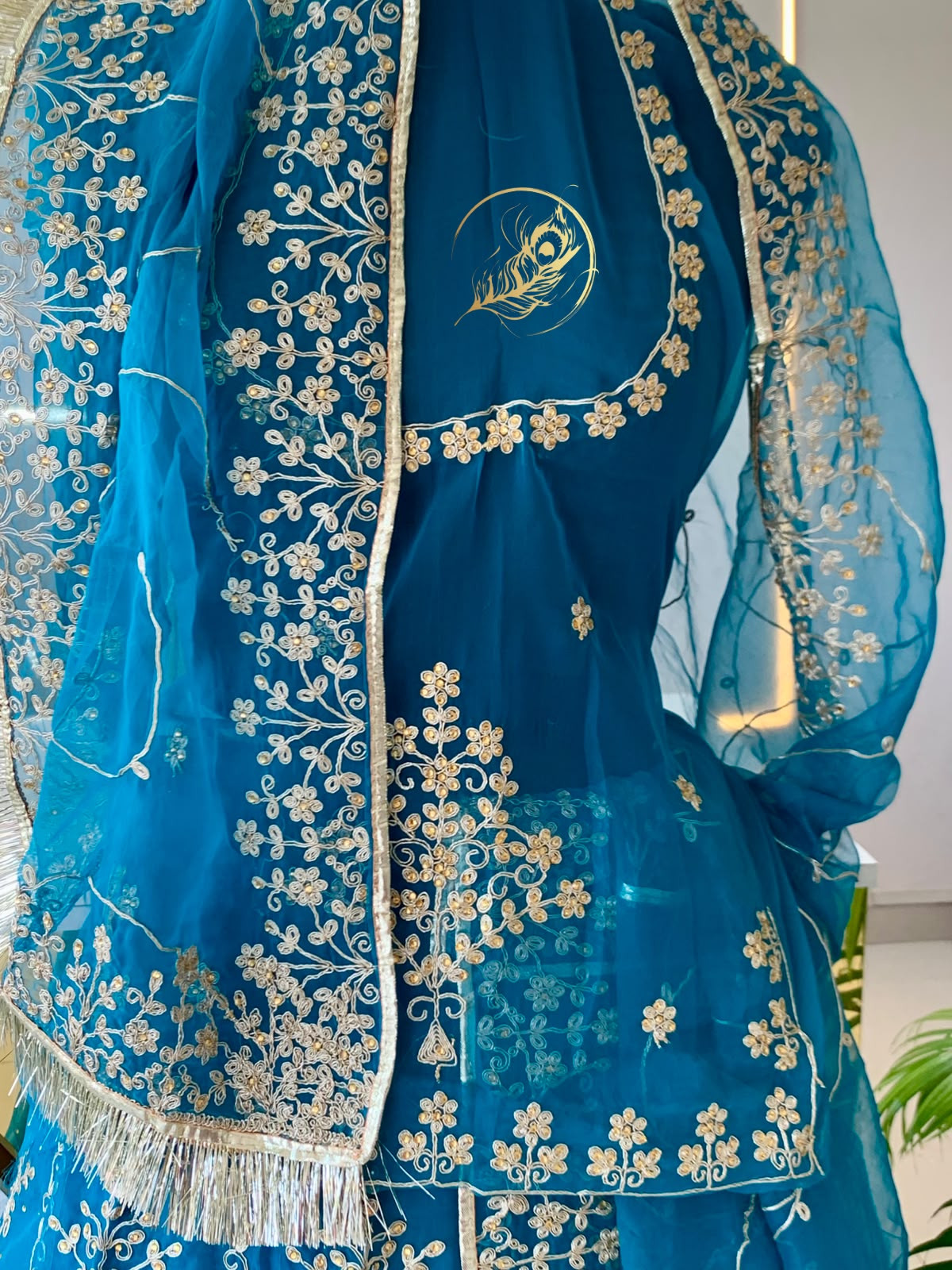 DIYA POSHAK