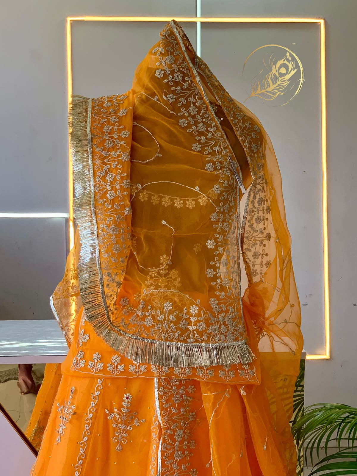DIYA POSHAK