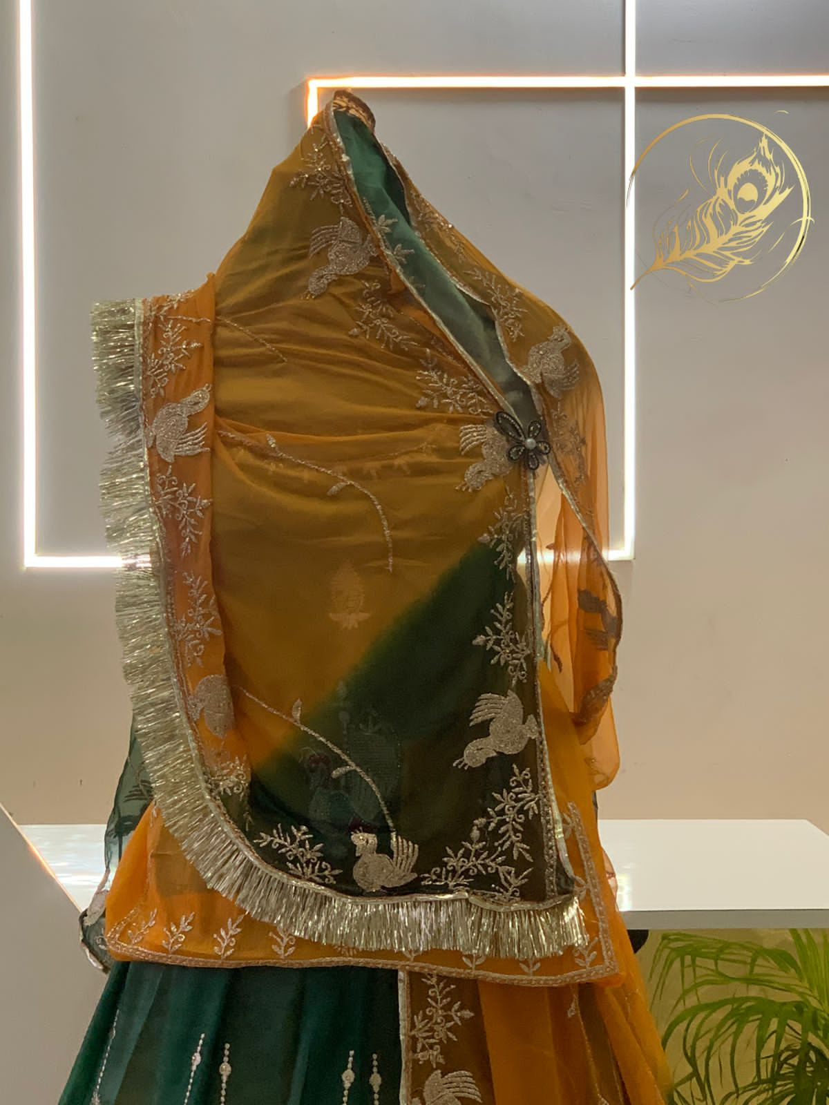 yasikha poshak