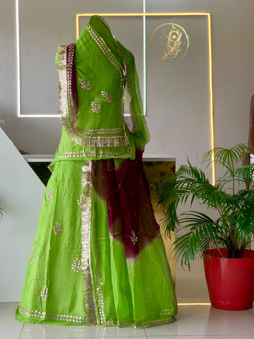 DISHANI POSHAK