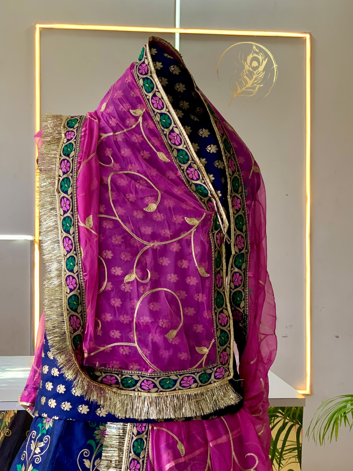 BANARASI POSHAK