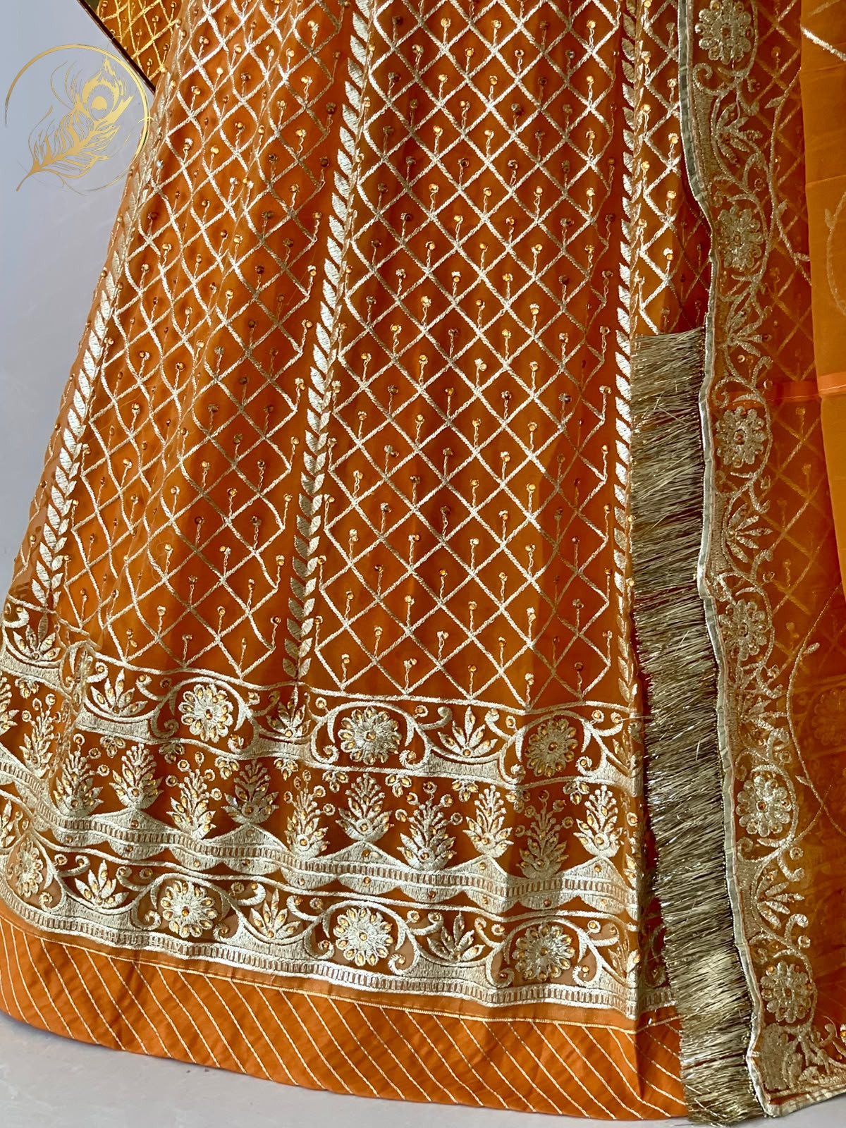 SIYA POSHAK