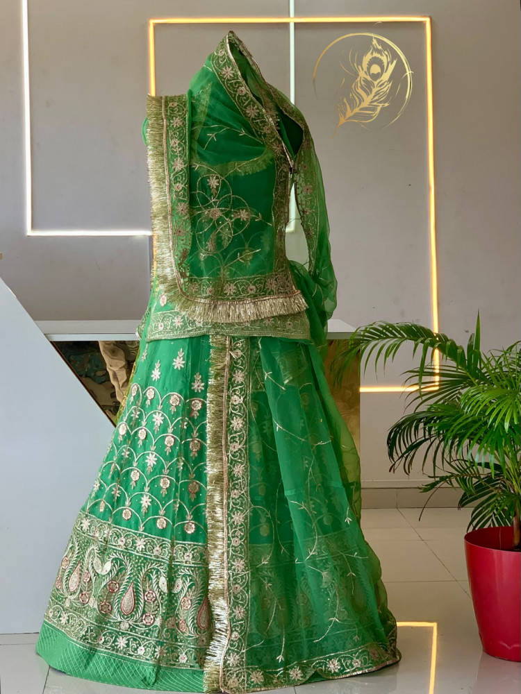 Image of RASHI POSHAK