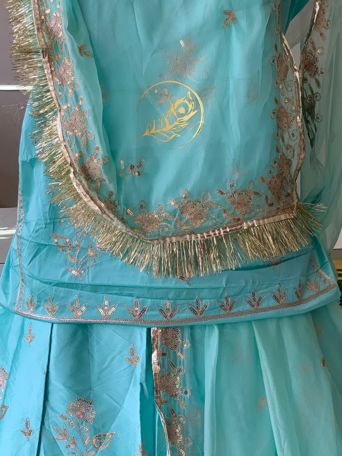 SATIN POSHAK