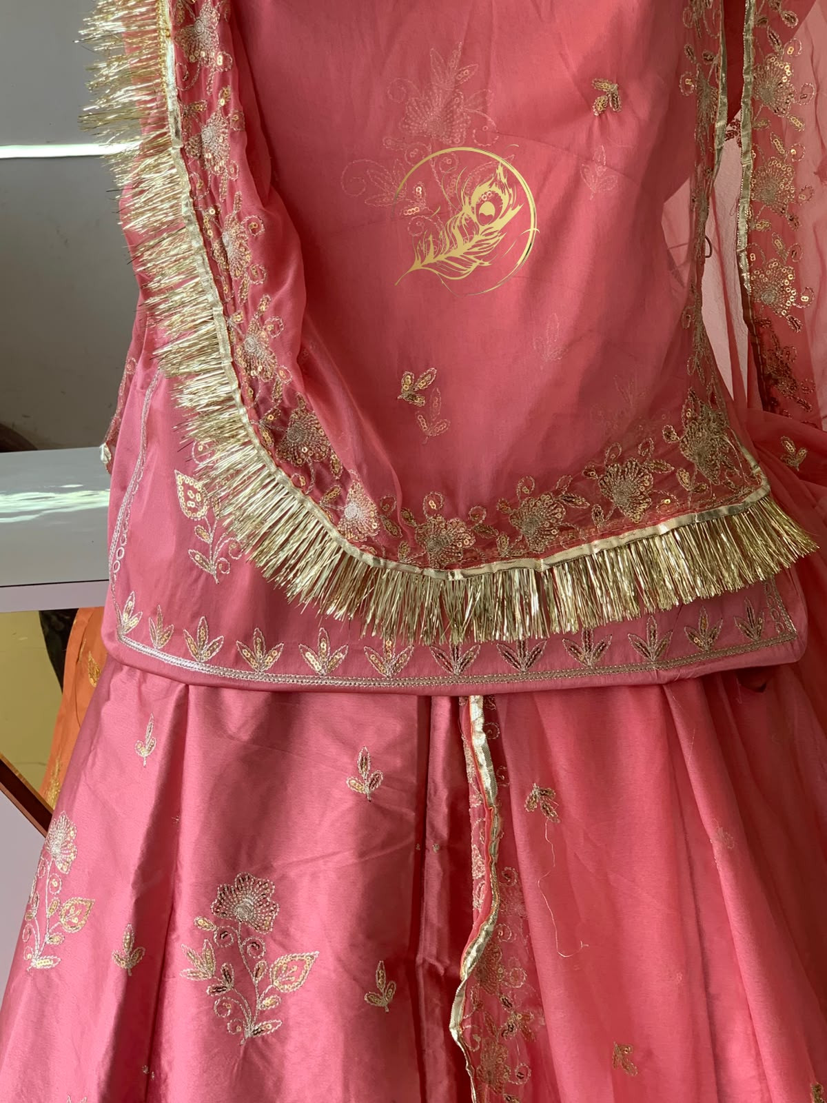 SATIN POSHAK