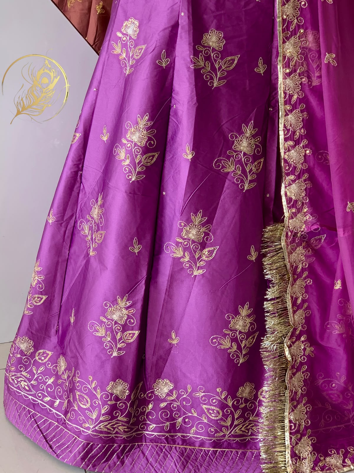 SATIN POSHAK