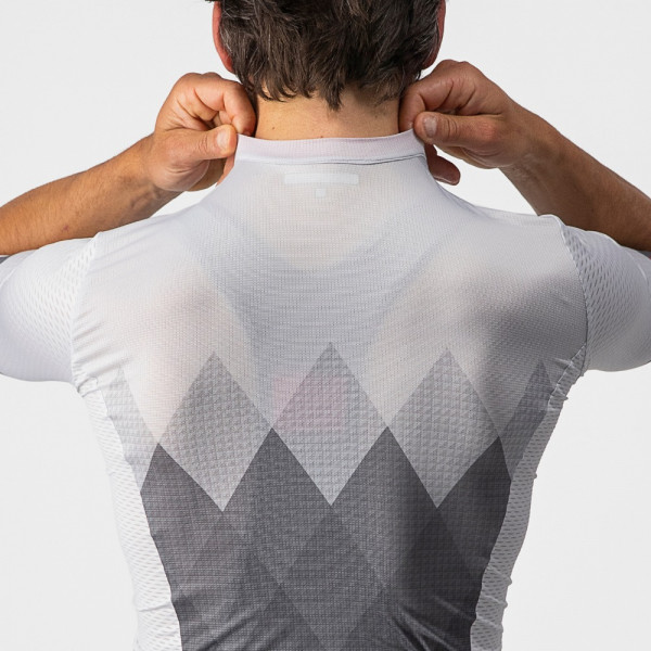 CASTELLI A TUTTA JERSEY