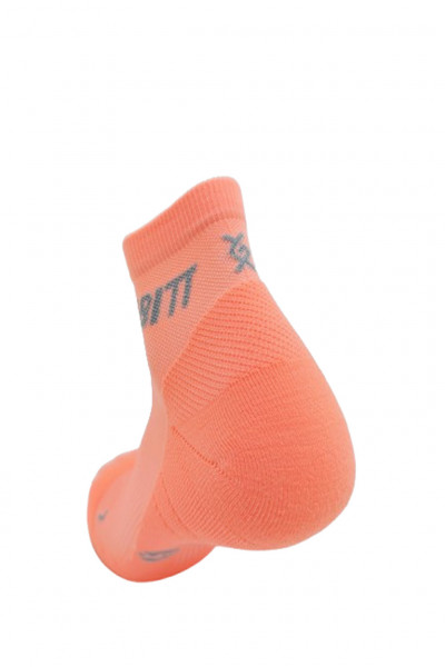 GAMBITT DISTANCE COMPRESSION LOW-CUT SOCKS
