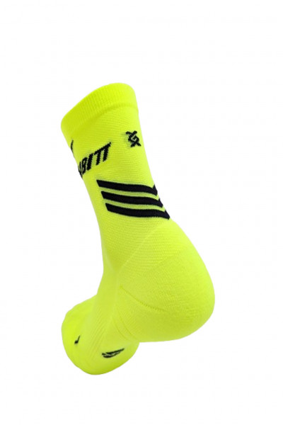 GAMBITT DISTANCE COMPRESSION SHORT SOCKS