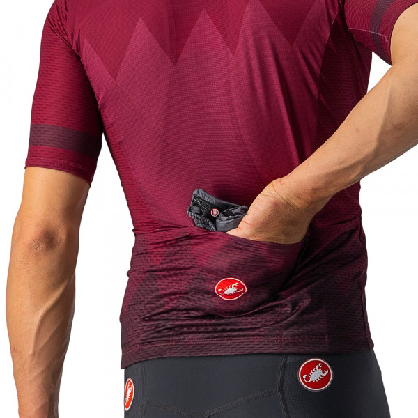CASTELLI A TUTTA JERSEY