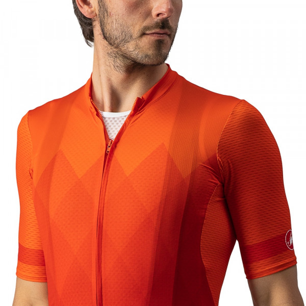 CASTELLI A TUTTA JERSEY