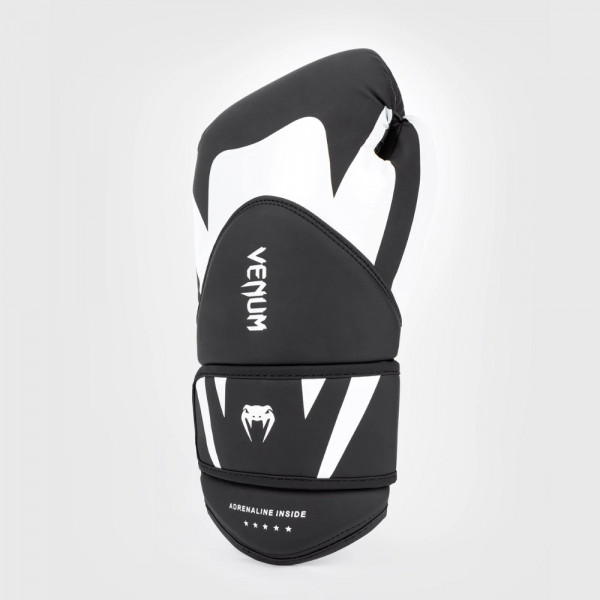 VENUM CHALLENGER 4.0 BOXING GLOVES