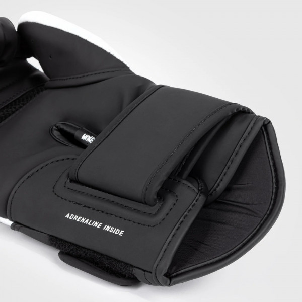 VENUM CHALLENGER 4.0 BOXING GLOVES