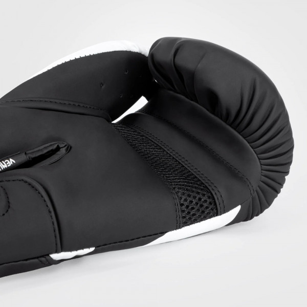 VENUM CHALLENGER 4.0 BOXING GLOVES