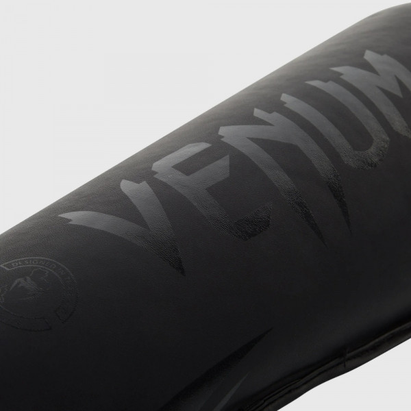 VENUM CHALLENGER STANDUP SHINGUARDS