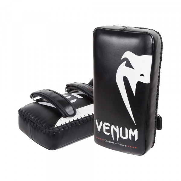 VENUM GIANT KICK PADS (PAIR)