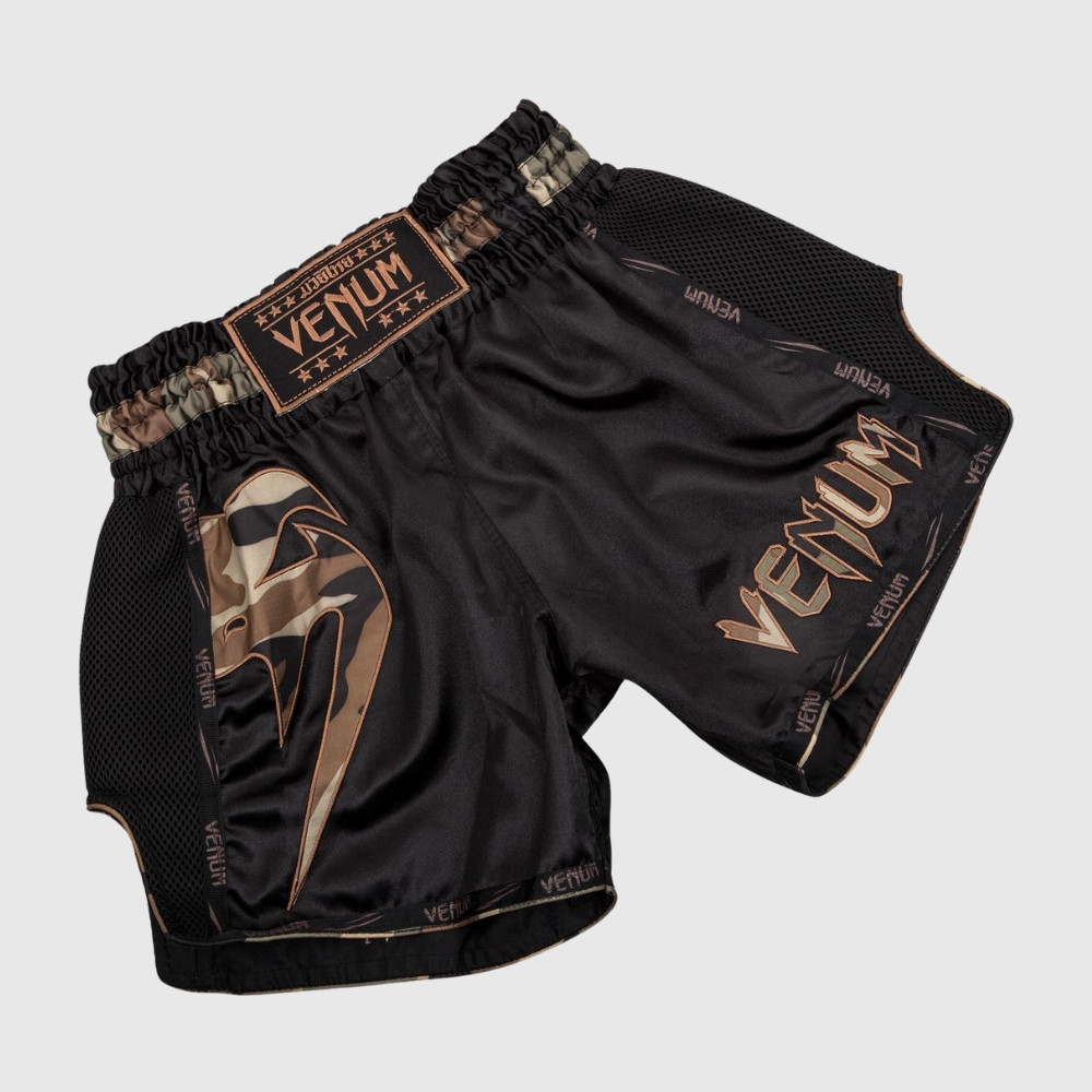 VENUM GIANT MUAY THAI SHORTS