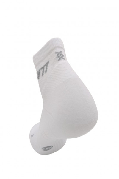 GAMBITT DISTANCE COMPRESSION LOW-CUT SOCKS