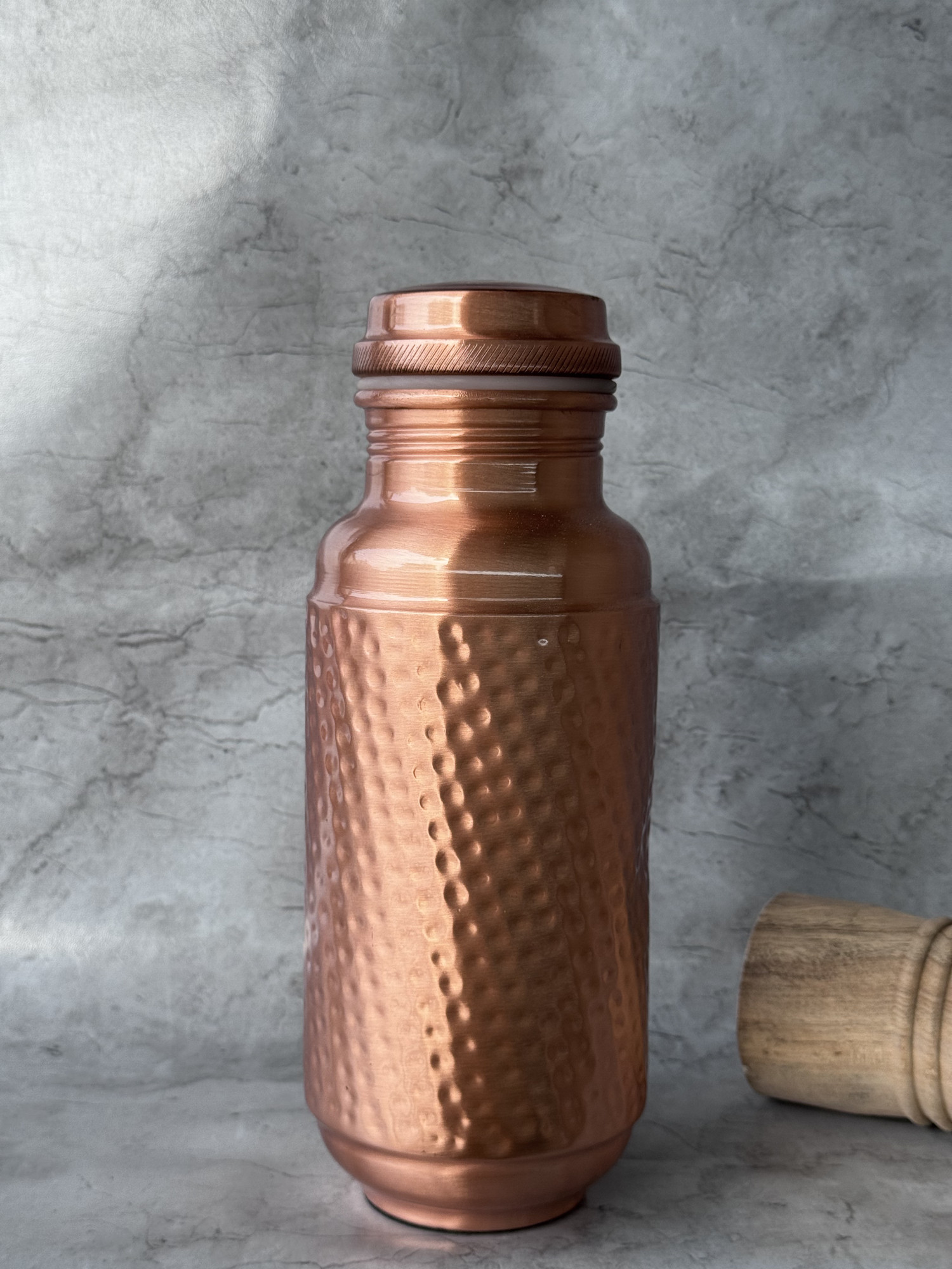 Amrut Kalash Full Spotted Copper Bottle 1500 Ml - 1 U