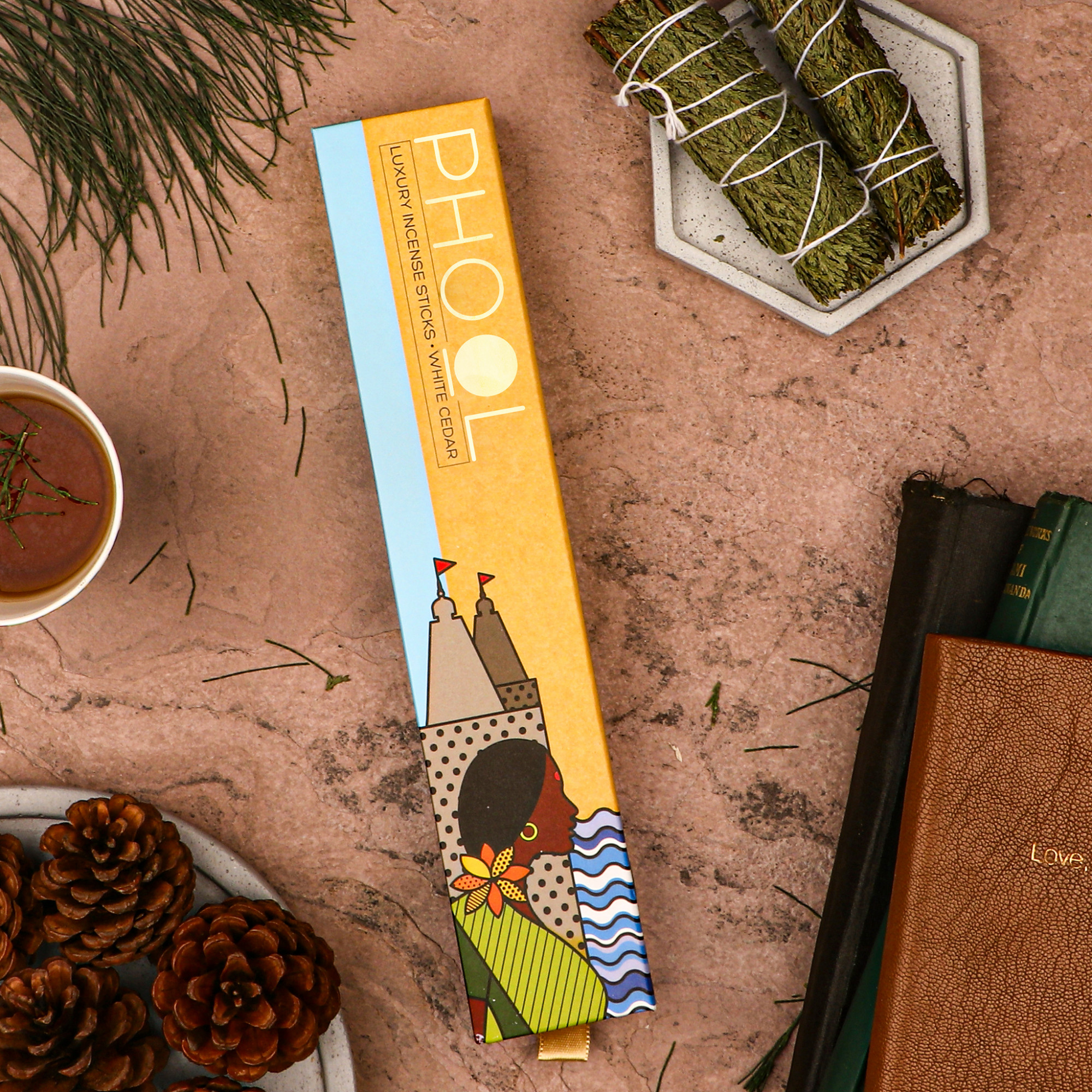 Phool Natural Incense Sticks White Cedar - 40 U