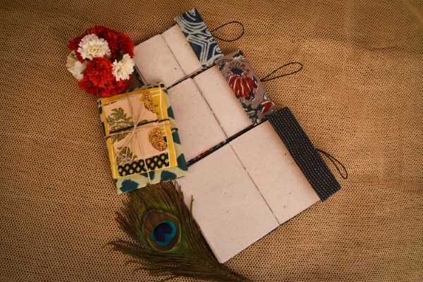 Small Diary 3 Pcs S110 - 1 U