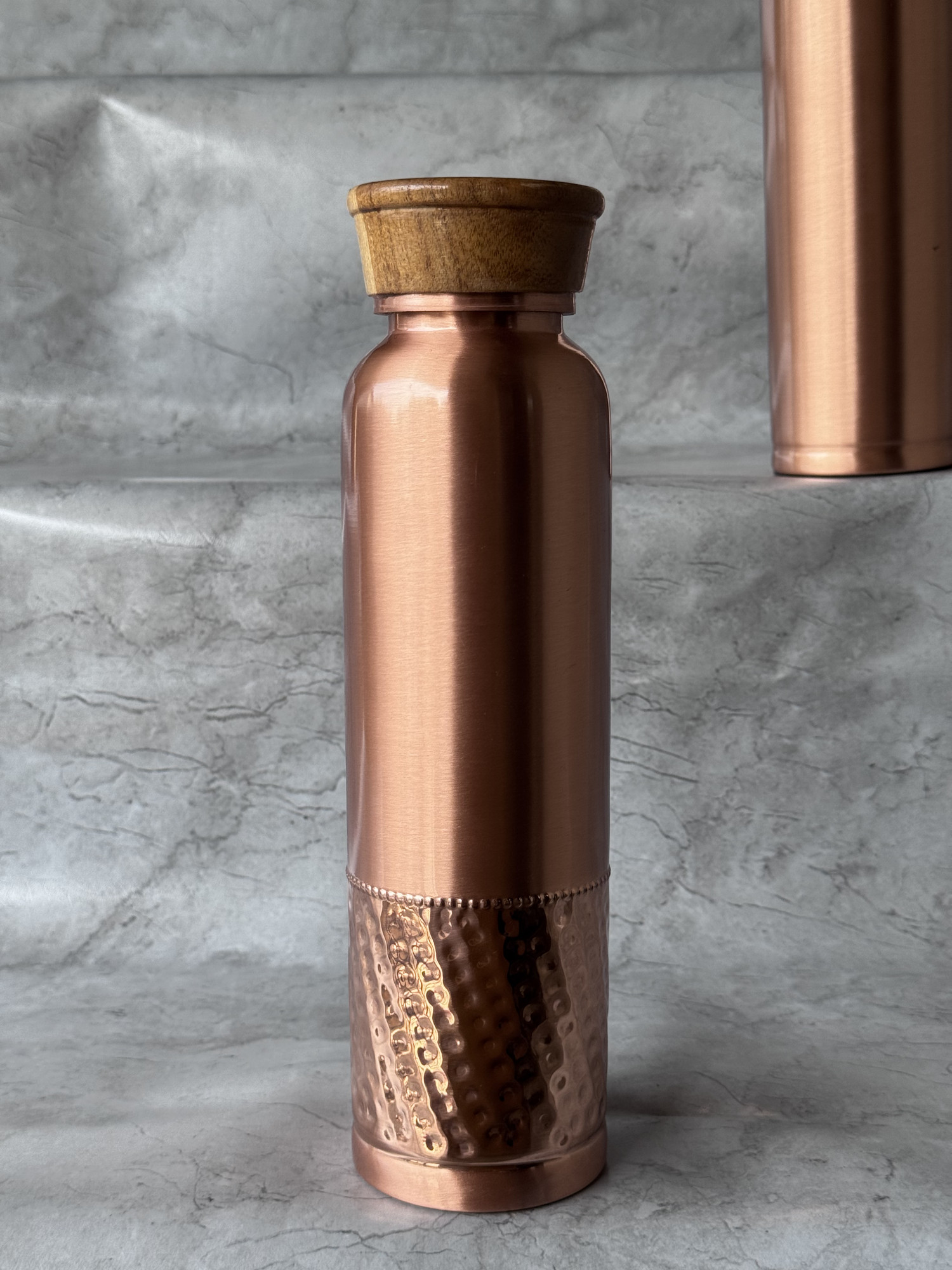 Ac Tulsi Half Spotted Copper Bottle 1000 Ml - 1 U