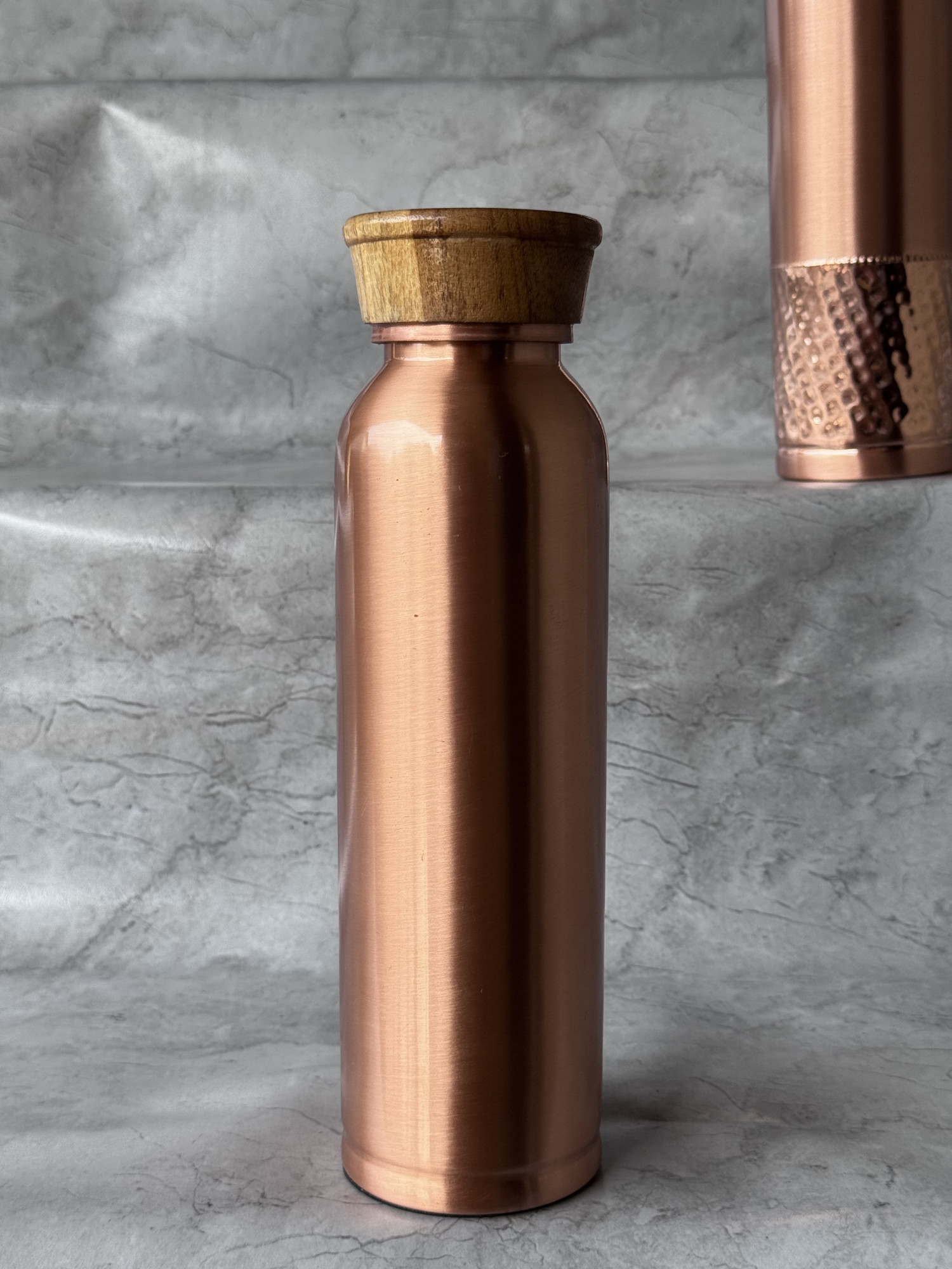 Ac Tulsi Plain Copper Bottle 1000 Ml - 1 U