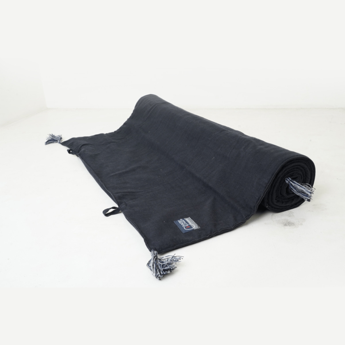 Yoga Mat Black Non-Slip 1 Unit Refresh