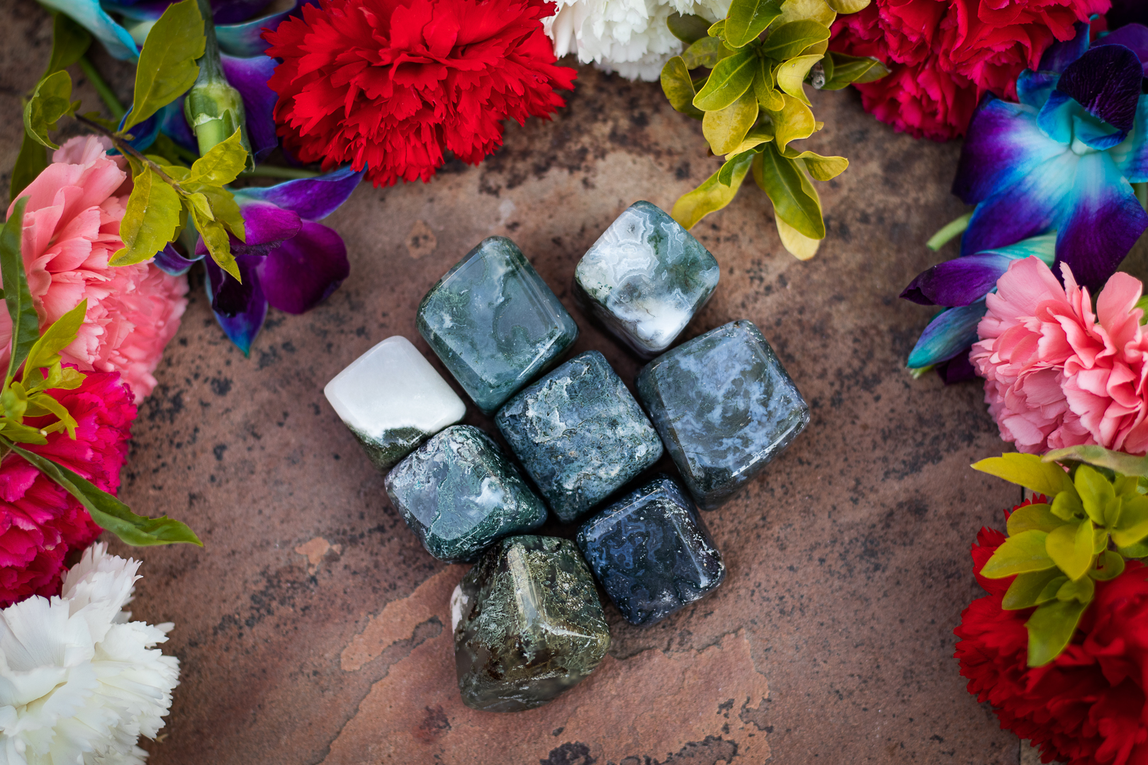 Moss Agate Tumbles Pack of 100 Grams